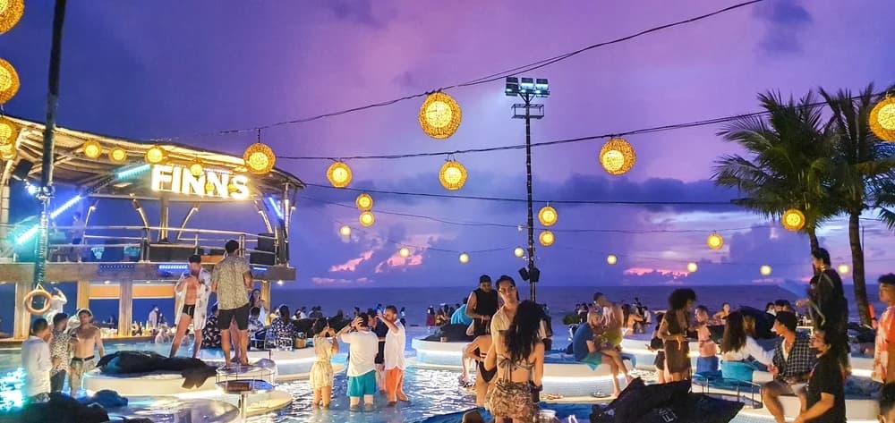 Bali Beach & Culture — 1